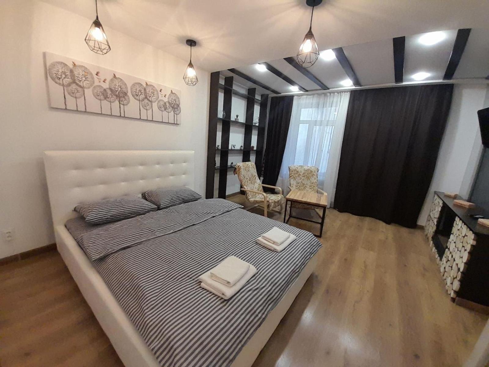 White Rooms On City Center Lvov Exteriér fotografie